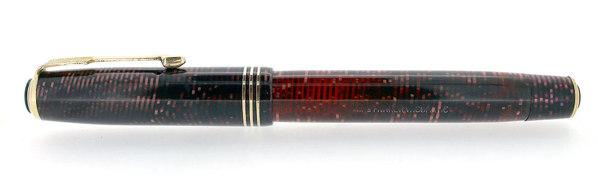 1937 PARKER BURGUNDY PEARL DOUBLE JEWEL VACUMATIC STANDARD SIZE FOUNTAIN PEN IN RESTORED CONDITION