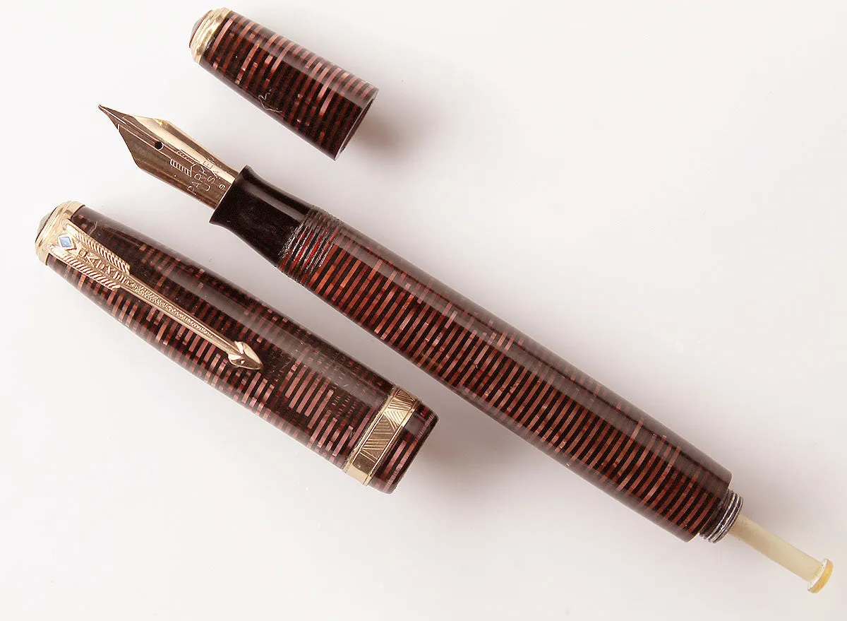 1939 Parker Vacumatic Double Jewel Burgundy Pearl Celluloid Fountain Pen